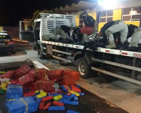 VÍDEO: PRF encontra mais de uma tonelada de maconha escondida em caminhão, em Mafra