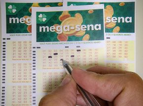 Bolão de Goiânia leva mais de R$ 100 milhões na Mega-Sena