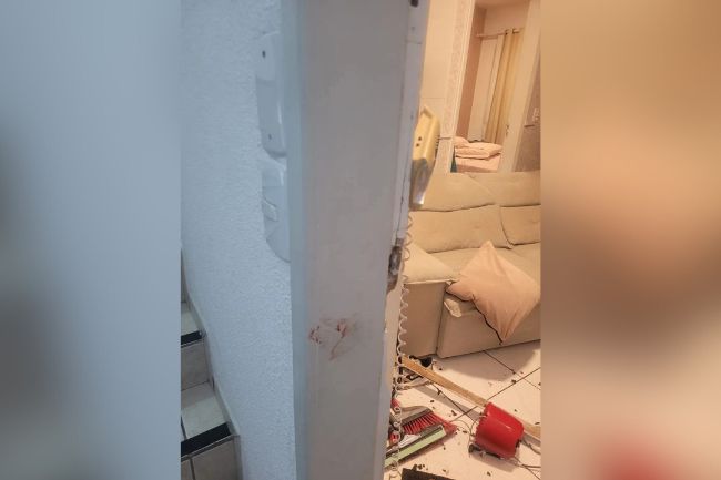 Homem morre após invadir apartamento de desconhecida e a ameaçá-la de morte no litoral de SC