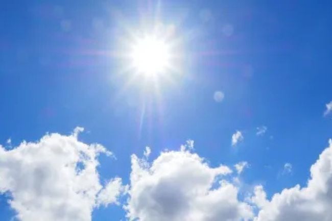 Calor e chuvas isoladas marcam a previsão da semana no Vale do Itajaí