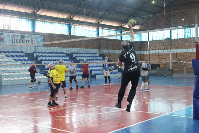 Pomerode sedia etapa dos Jogos Abertos da Terceira Idade (JASTI)