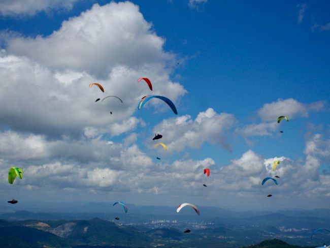 Campeonato Catarinense de Parapente movimenta os céus de Pomerode neste final de semana