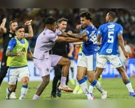 Briga na final do Campeonato Mineiro gera número recorde de cartões vermelhos