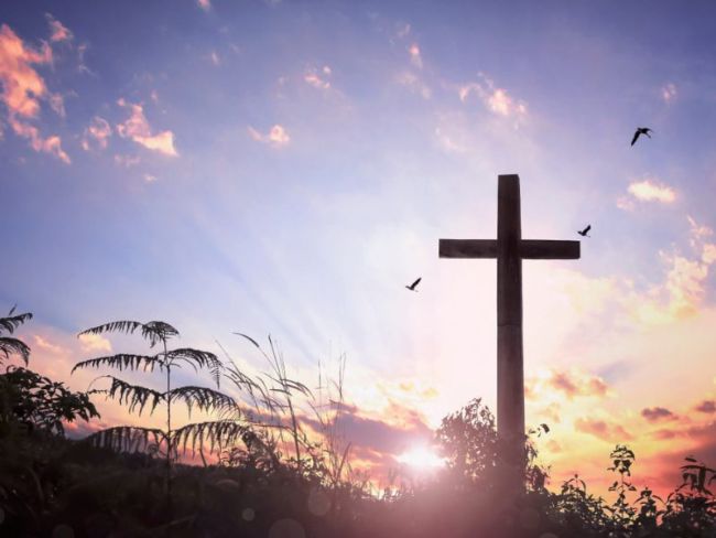 Conheça os ritos e tradições do dia que antecede a Ressurreição de Cristo