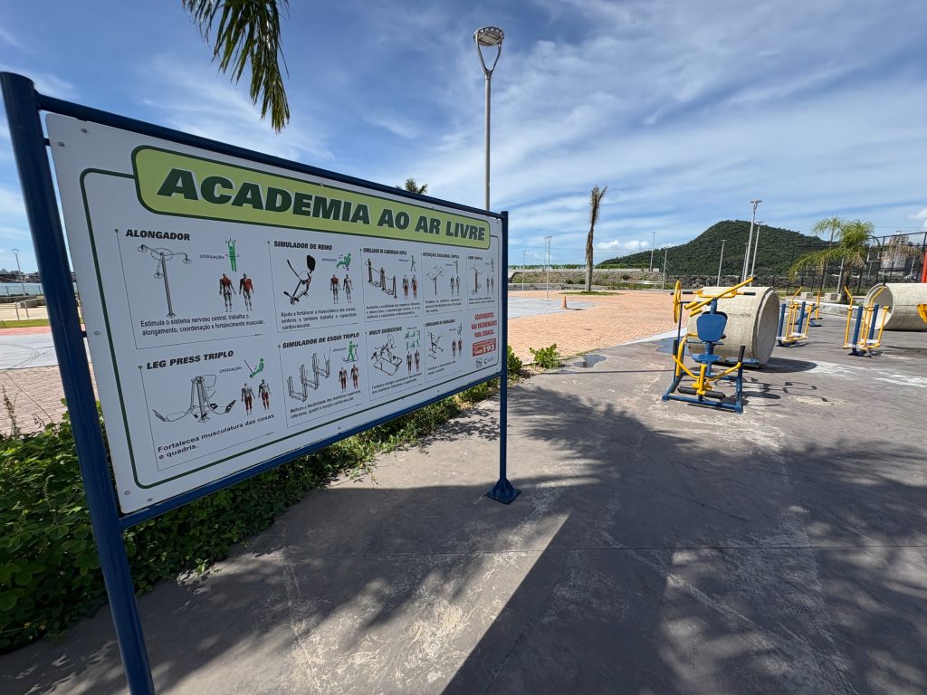 Parque tem mais de 12 mil metros quadrados e deve contar com quadra de padel, heliponto e mirante - Fotos: Divulgação/Prefeitura de Itajaí