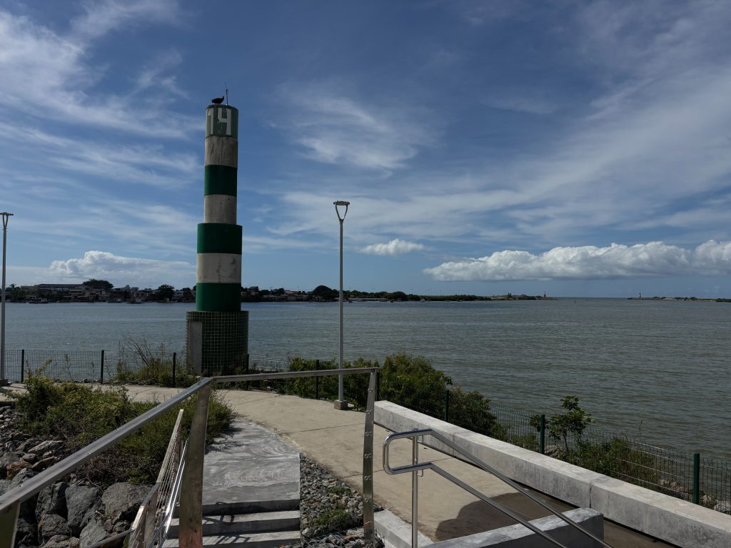 Parque tem mais de 12 mil metros quadrados e deve contar com quadra de padel, heliponto e mirante - Fotos: Divulgação/Prefeitura de Itajaí