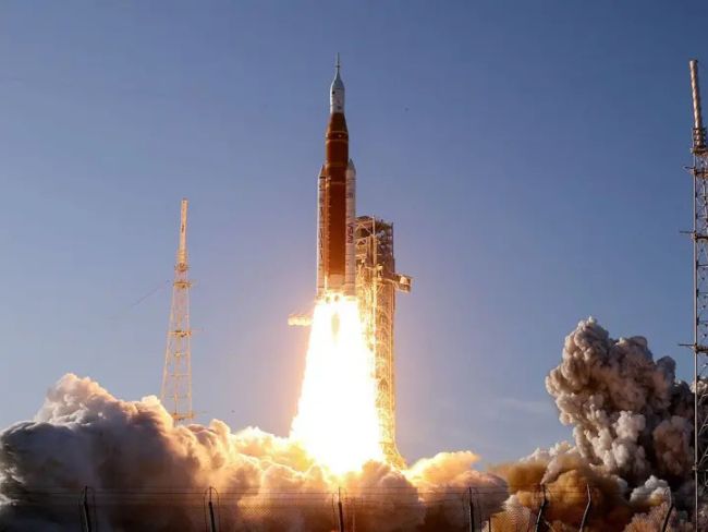 Empresa de Blumenau produz componentes para a missão Artemis-2, da NASA - Reprodução/BBC
