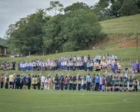 Abertura oficial do Campeonato Catarinense Escolar de Futebol é realizada em Pomerode nesta segunda-feira (04) - Foto: Vale Europeu Esportes/Richard Ferrari/Fábio Gonçalves