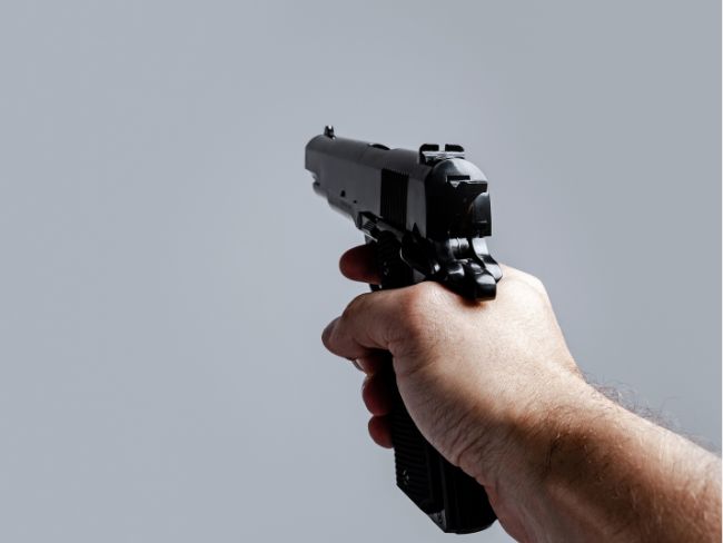 Ocorrência de som alto termina com homem baleado por PM em Gaspar