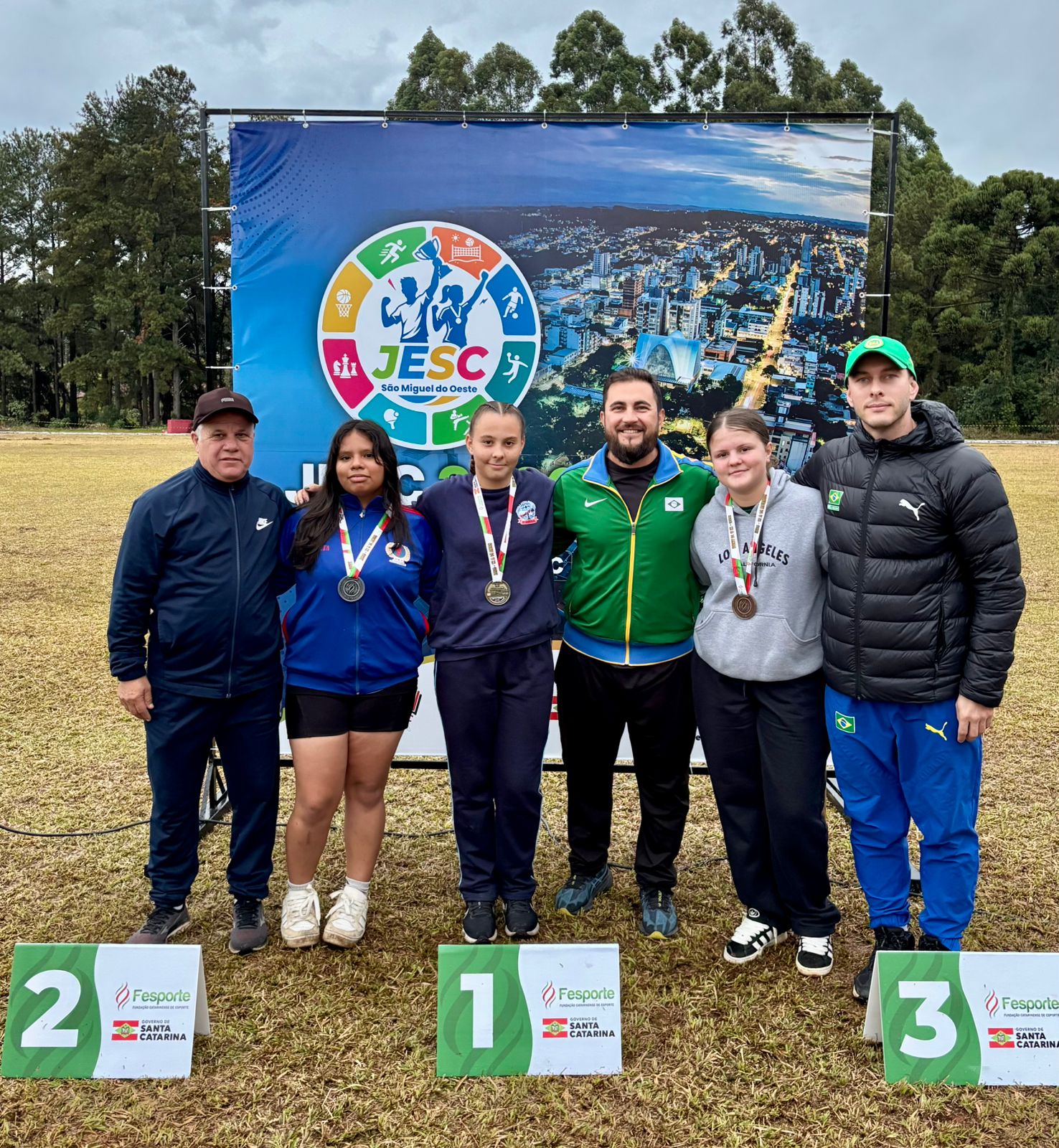 Atletismo faz campanha histórica e classifica quatro atletas para o JEB'S - Foto: Divulgação