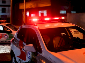 Assaltante desiste de roubo por não conseguir dirigir carro automático, em Rio do Sul