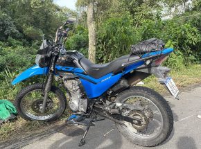 Pneu de caminhão se solta e atinge jovem motociclista em Pomerode