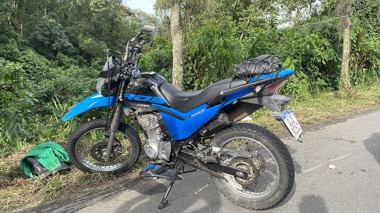 Pneu de caminhão se solta e atinge jovem motociclista em Pomerode