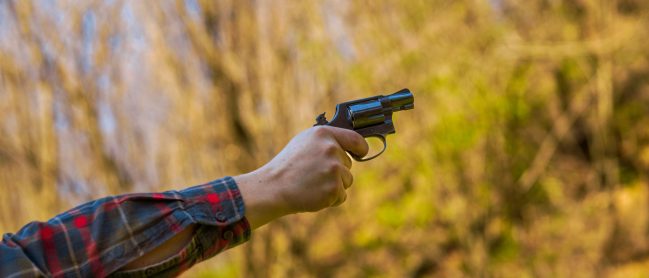 Homem sofre tentativa de homicídio e é alvejado com quatro tiros, em Indaial